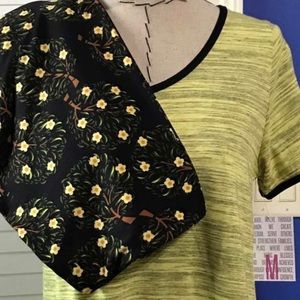 LuLaRoe NWT Medium Classic Tee w/New TC Leggings